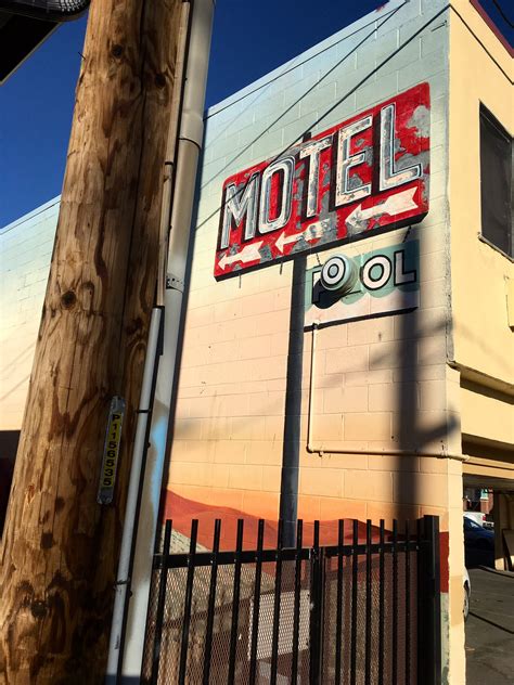 777 Motel & Quickie Mart (@777Motel) / Twitter.